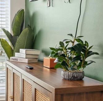 Reynoldstown Apartamento | Chic 2BR King Bed Balcony Krog Market Steps to Beltline