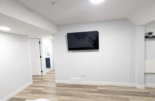 Northeast Edmonton Casa | Chic 2BR Suite with Kitchen, Laundry, Near Elk Island & West Edmonton Mall