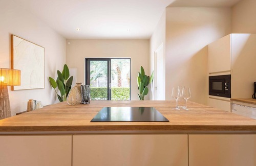 Marie Pampoen Apartamento | Chic 3BR Apartment Mambo Beach Area Stay
