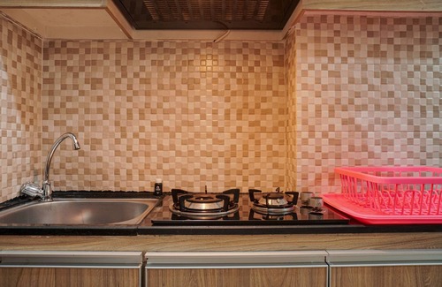 Kayu Putih Apartamento | Chic and Cozy Studio at Tifolia Apartment