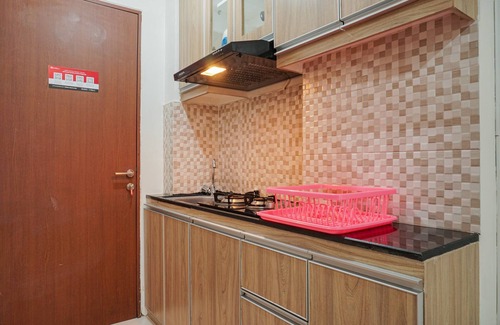 Kayu Putih Apartamento | Chic and Cozy Studio at Tifolia Apartment