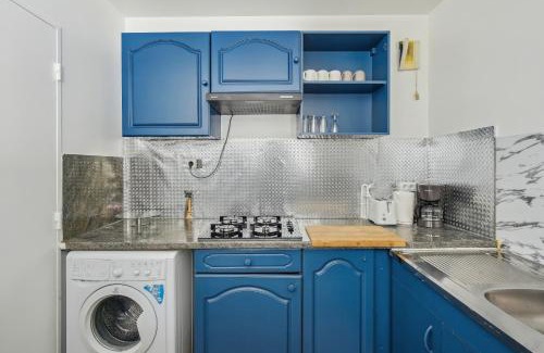 Monmousseau-Verollot Apartamento | Chic and spacious apartment with balcony
