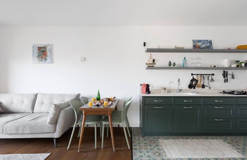 Tel Aviv City Center Apartamento | Chic and Sunny in the Heart of Tel Aviv