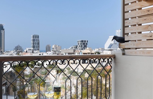 Tel Aviv City Center Apartamento | Chic and Sunny in the Heart of Tel Aviv