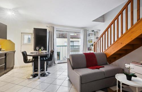 Palaiseau Apartamento | Chic apart duplex with parking