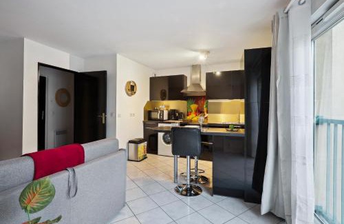 Palaiseau Apartamento | Chic apart duplex with parking