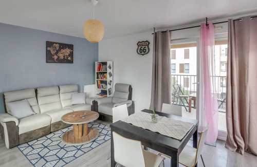 Orly Apartamento | Chic apart with parking southern Paris