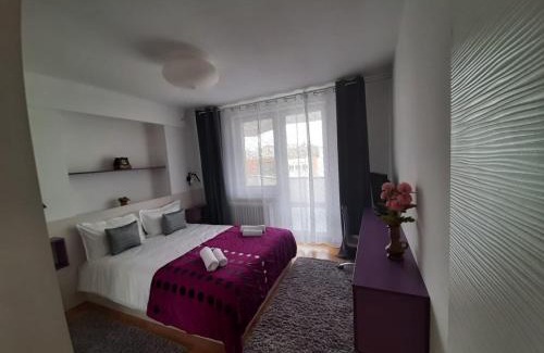 Deva Apartamento | Chic Apartament