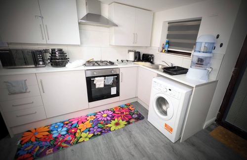 Manchester Apartamento | Chic Apartment in Manchester Sleeps 5