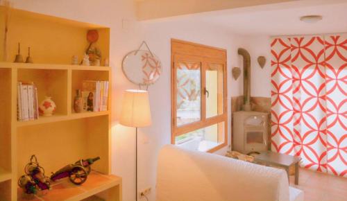 Tolva Apartamento | Chic apartment in Tolva, mountain view, 75 m², fireplace