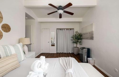Point Loma Casa | Chic Beach Retreat - Newly Furnished 1BR in Ocean Beach