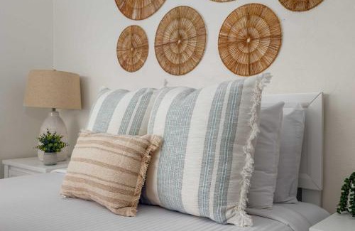 Point Loma Casa | Chic Beach Retreat - Newly Furnished 1BR in Ocean Beach
