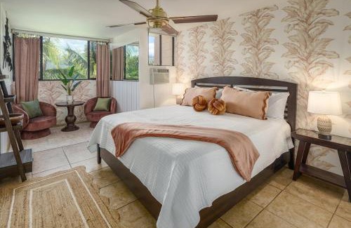 Kihei Casa | Chic Beachfront Condo— Newly Remodeled — 2024