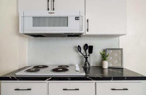 Condado Apartamento | Chic Caribbean Vibes - 5 min to Beach