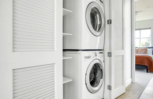 Cherry Creek Apartamento | Chic Cherry Creek 3BR w/ W/D, next to Mall, by Blueground