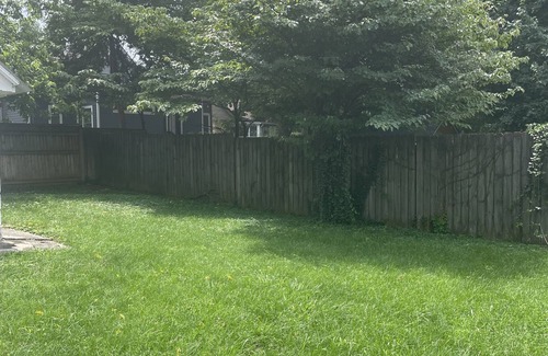 Columbia Heights Casa | Chic Chevy Chase Bungalow, Heart of UK, Easy Trip to Downtown!
