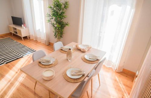 Santa Isabel Apartamento | Chic & Classy Lisboa by GT House