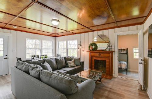 Columbia Casa | Chic Columbia Home Less Than 2 Mi to Historic Square!