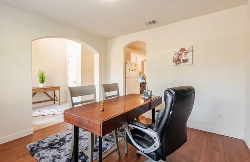 Buda Casa | Chic, Comfortable Home Steps from SXSW Fun