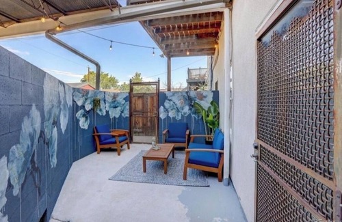 Baker Apartamento | Chic Condo Historic Baker Arts District - Long or Short Term Rental