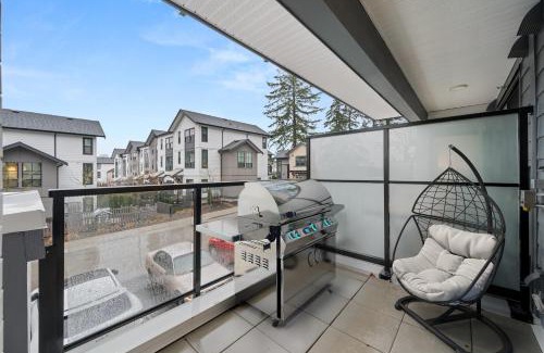 Surrey Apartamento | Chic Condo with Stylish Amenities in White Rock