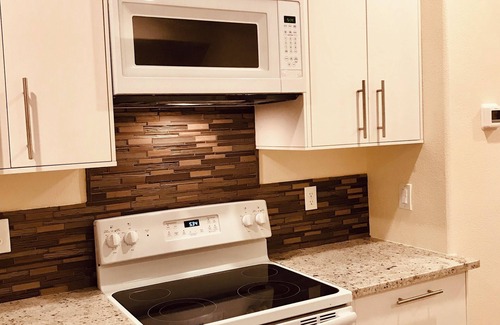 Snail Apartamento | Chic corporate apartment in Sunnyvale near Apple, Microsoft, LinkedIn
