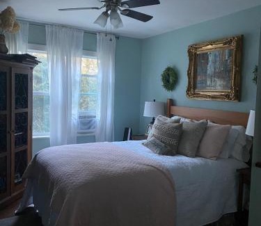 Highlands Hills Casa | Chic Cottage 1.7 miles to Downtown Highlands