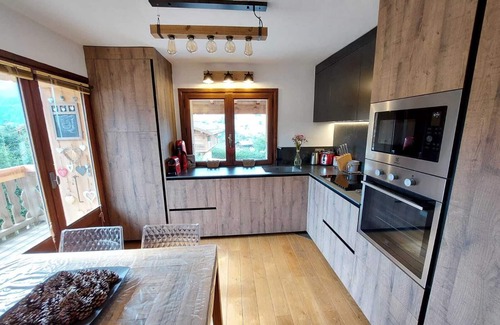 Megeve Apartamento | EXCLUSIVO Y CHIC, UN MISMO TRANQUILO HALF CHALET EN MEGEVE. A 90m DE LAS PISTAS! VISTA 360 °