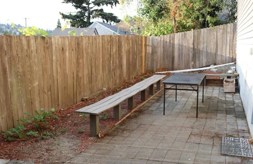 West Queen Anne Casa | Chic & Cozy 2BR/2BA in Queen Anne Comfortabl Stay