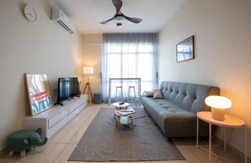 Taman Johor Jaya Apartamento | Chic & Cozy 3BR Apt ARC at Austin Free Parking