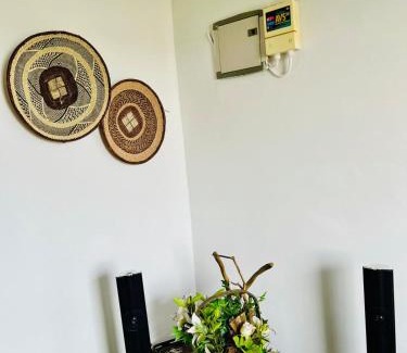 Kisumu Apartamento | Chic & Cozy Apartment with Balcony Views Kisumu Terrace