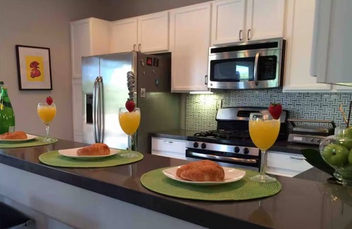 Racquet Club South Casa | Chic Desert Escape - Close to Downtown