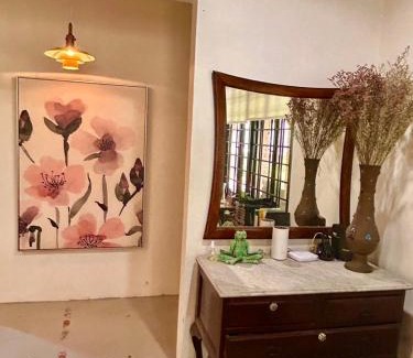 Tunku Casa | Chic Designer Room Near LRT Petaling Jaya