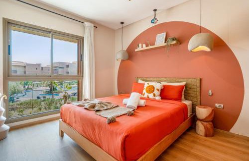 Menara Apartamento | Chic Escape Sunny Terrace Pool Cenima Bed Fiber Wi-Fi