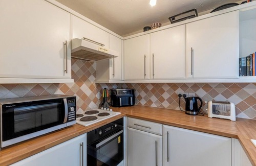 Netley Apartamento | Chic Flat in Woolston: Nr Southampton City Centre