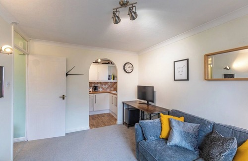 Netley Apartamento | Chic Flat in Woolston: Nr Southampton City Centre