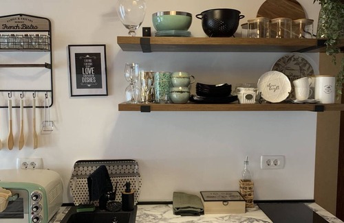 Babilonija Apartamento | Chic Flat w Balcony 10 min to Beach Greco in Budva