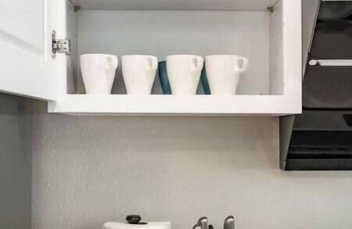 Bonita Casa | Chic & Fresh 2BSuite in Glendora