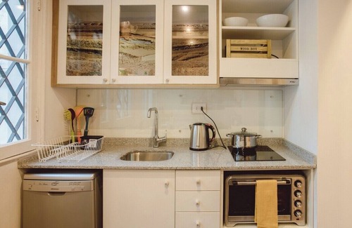Providencia Apartamento | Escapada Chic en Providencia: Apartamento 2BR Totalmente Equipado