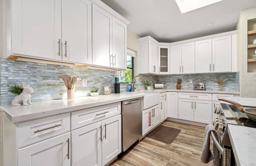 South Lake Casa | Chic Getaway w/Heated Pool & Short Walk to Beach