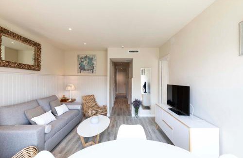 el Fort Pienc Apartamento | Chic Gran Via Apartment