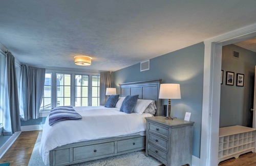 Congress Park Casa | Chic Historic Denver House: Walkable Location