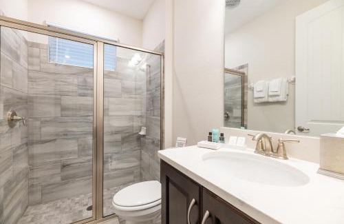 West Kissimmee Casa | Chic Home With Private Pool, Game Room And Waterpark & Resort Access Near Disney At Encore Resorts Reunion - 320Au