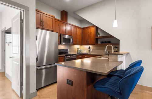 Galindo Casa | Chic & Homey 3BR Close to Downtown
