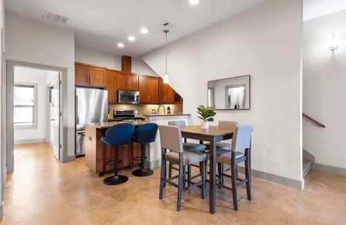 Galindo Casa | Chic & Homey 3BR Close to Downtown
