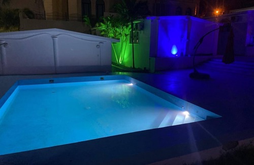 Reparto Ibarra Apartamento | Chic hotel suite in fabulous Boca Chica with WiFi, AC