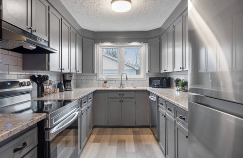 Dieppe Casa | Chic House w/ King Bed, Walk To Dining & Starbucks