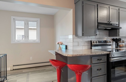 Dieppe Casa | Chic House w/ King Bed, Walk To Dining & Starbucks