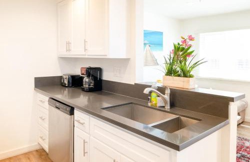 Wilshire Apartamento | Chic Koreatown 1 Bedroom Close to Downtown LA with free Gated Parking