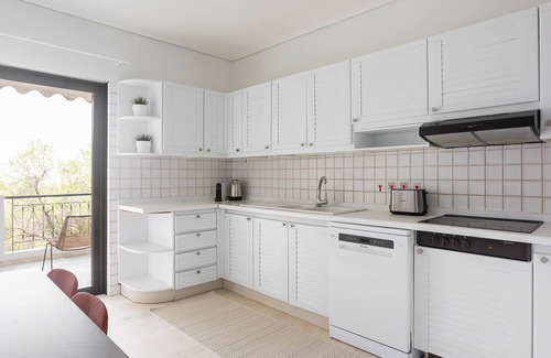 Kifisia Apartamento | Chic & Luminous 3BR Apartment in Kifisia